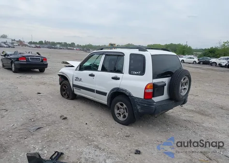 2004 Chevrolet Tracker Zr2 z USA, uszkodzony, nr VIN 2CNBJ734446910580